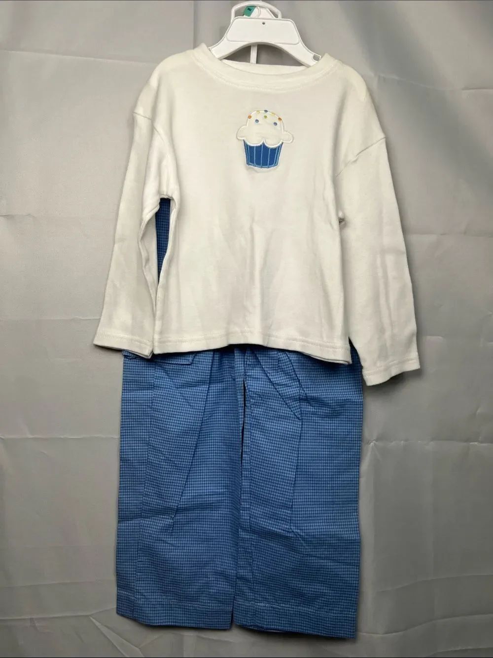 Petit Ami ZU 2 piece blue and white cupcake birthday outfit size 3T NWOT
